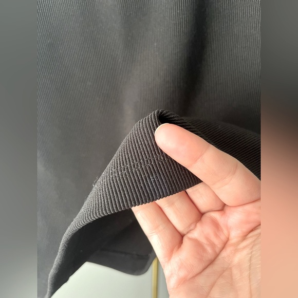 Forever 21 black mini skirt - Picture 2 of 4